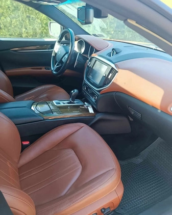 Maserati Ghibli cena 58900 przebieg: 99000, rok produkcji 2014 z Grójec małe 92